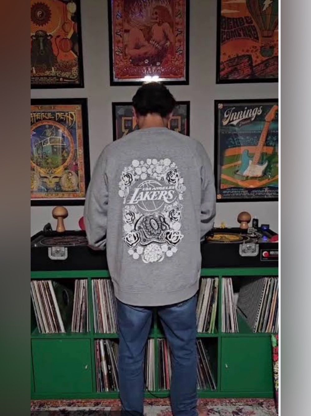 Rare LA Lakers sweatshirt